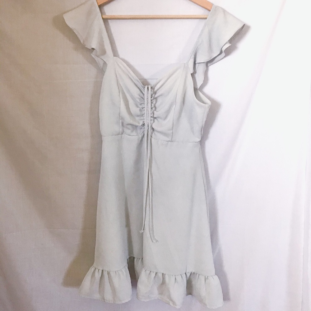 altar'd state // white ruffle sleeve dress